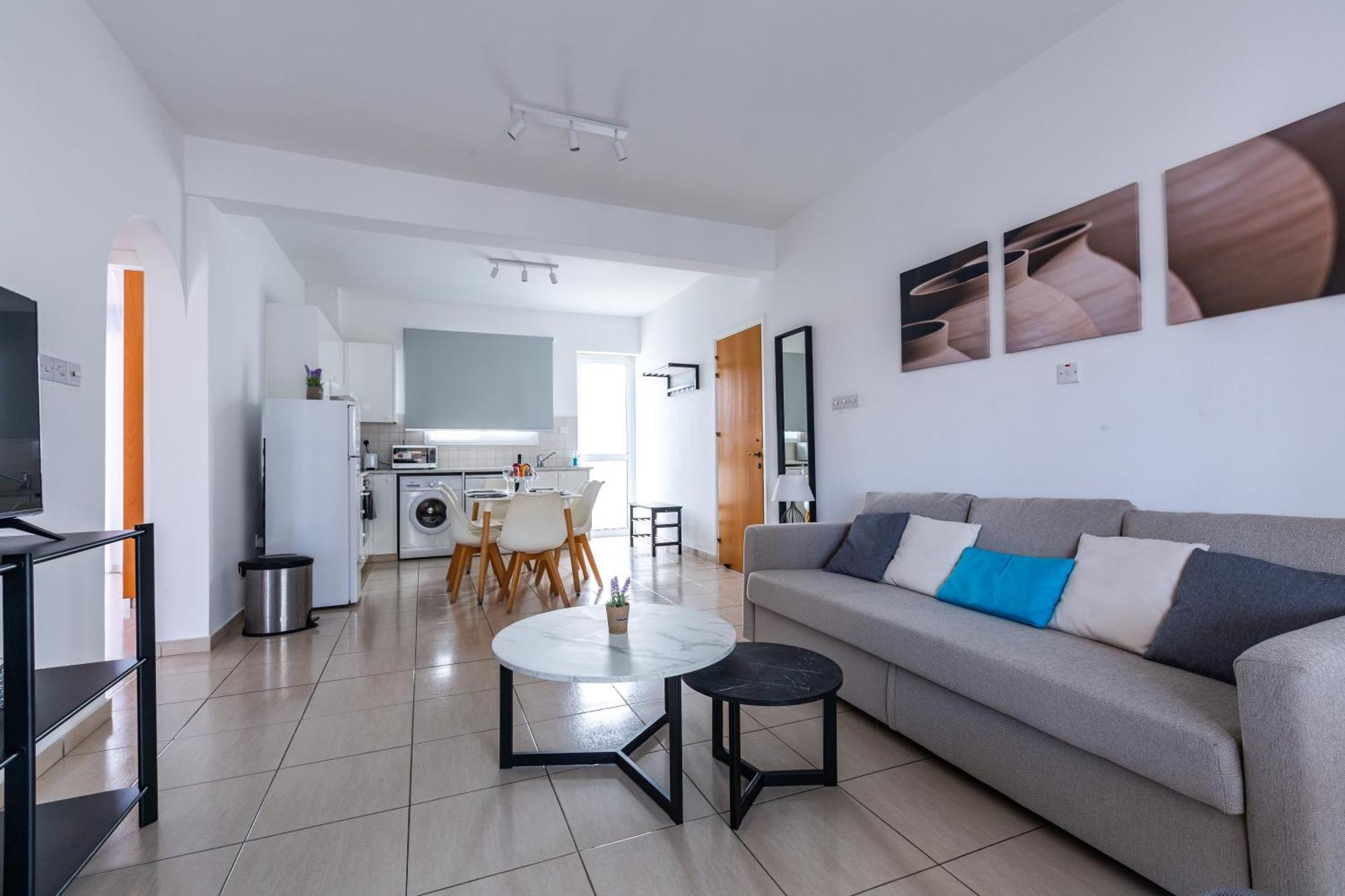 Beautiful 2 Bed Apartment In Paphos Cyprus Экстерьер фото