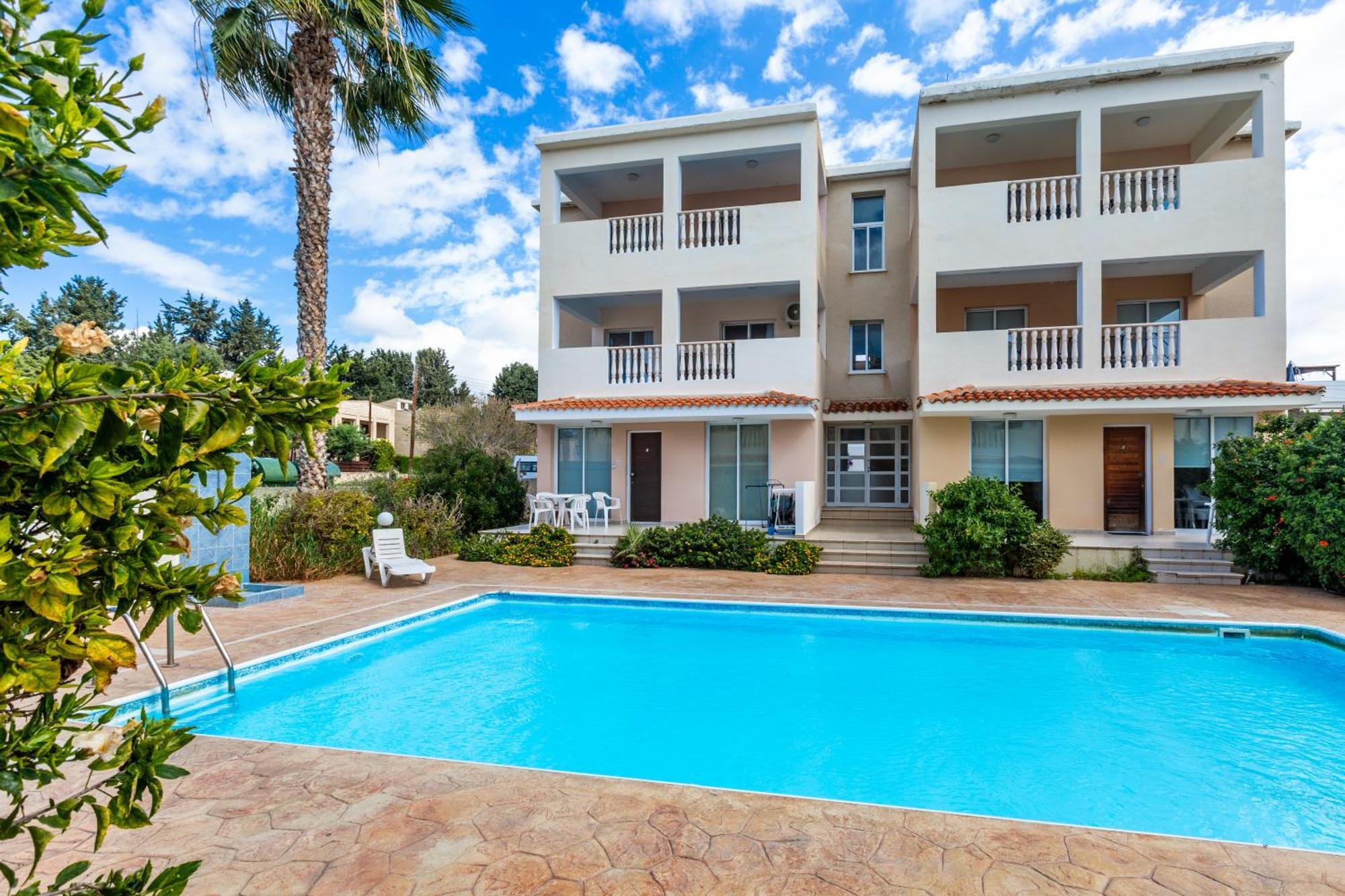 Beautiful 2 Bed Apartment In Paphos Cyprus Экстерьер фото