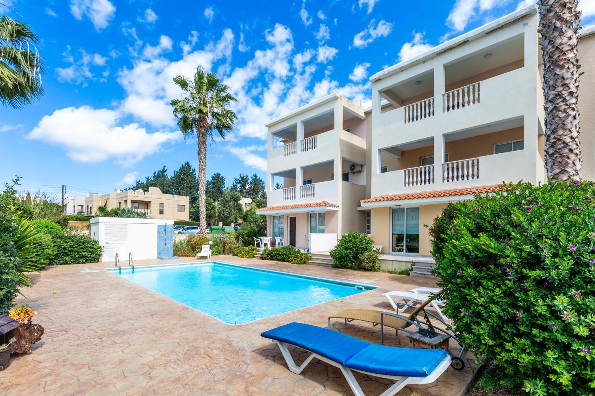 Beautiful 2 Bed Apartment In Paphos Cyprus Экстерьер фото