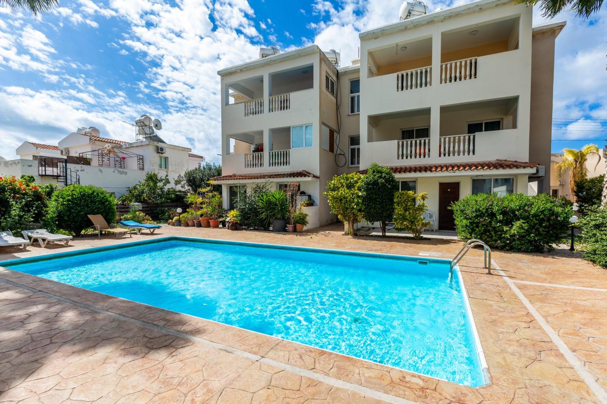 Beautiful 2 Bed Apartment In Paphos Cyprus Экстерьер фото
