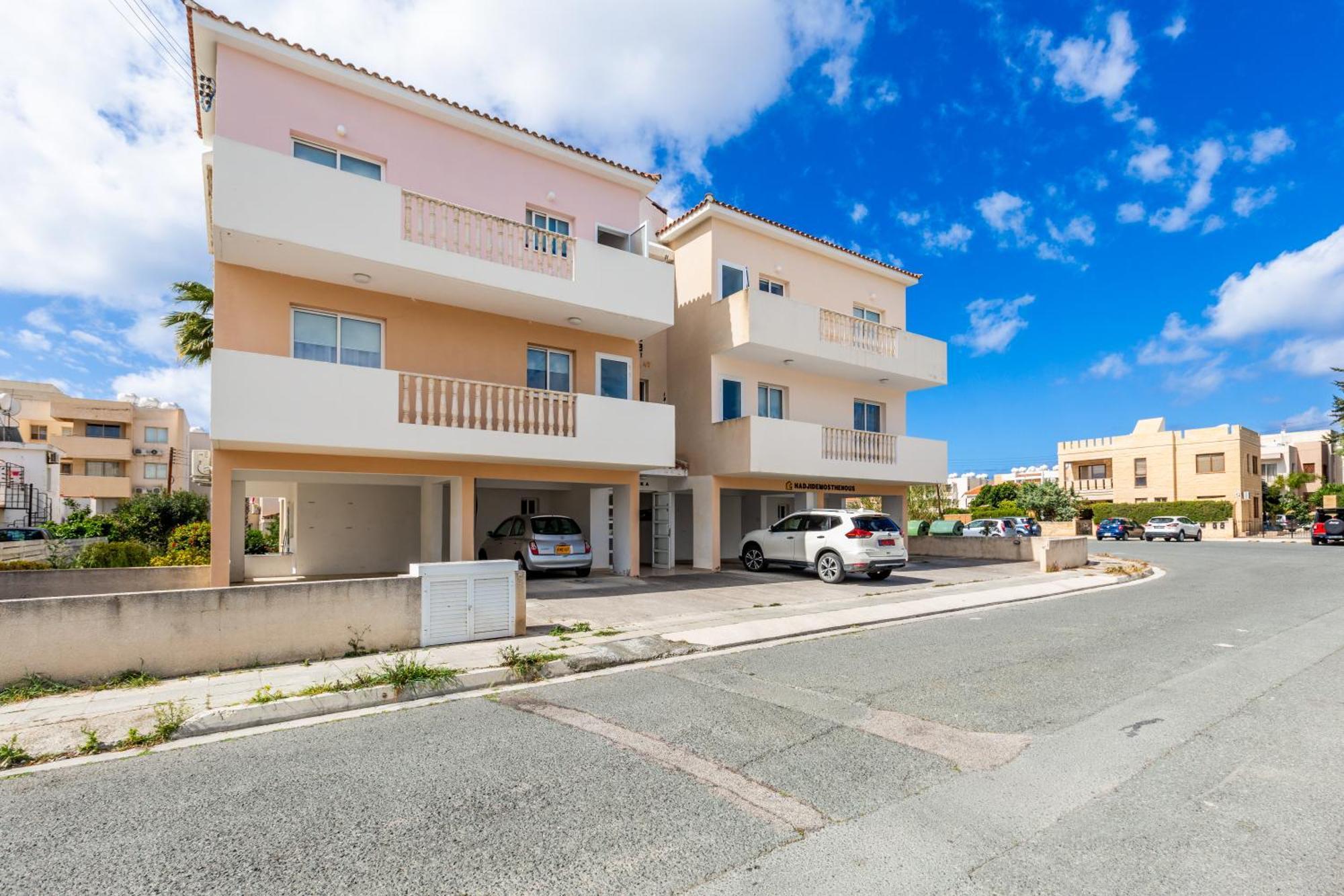 Beautiful 2 Bed Apartment In Paphos Cyprus Экстерьер фото