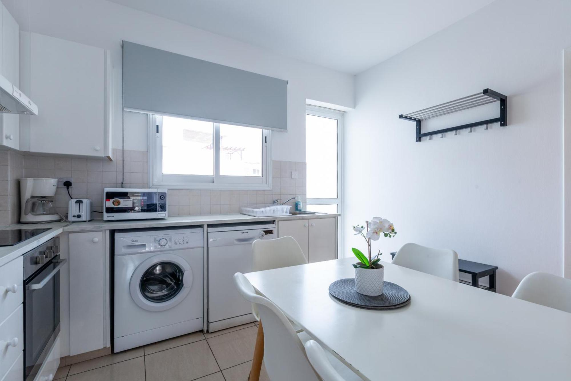 Beautiful 2 Bed Apartment In Paphos Cyprus Экстерьер фото
