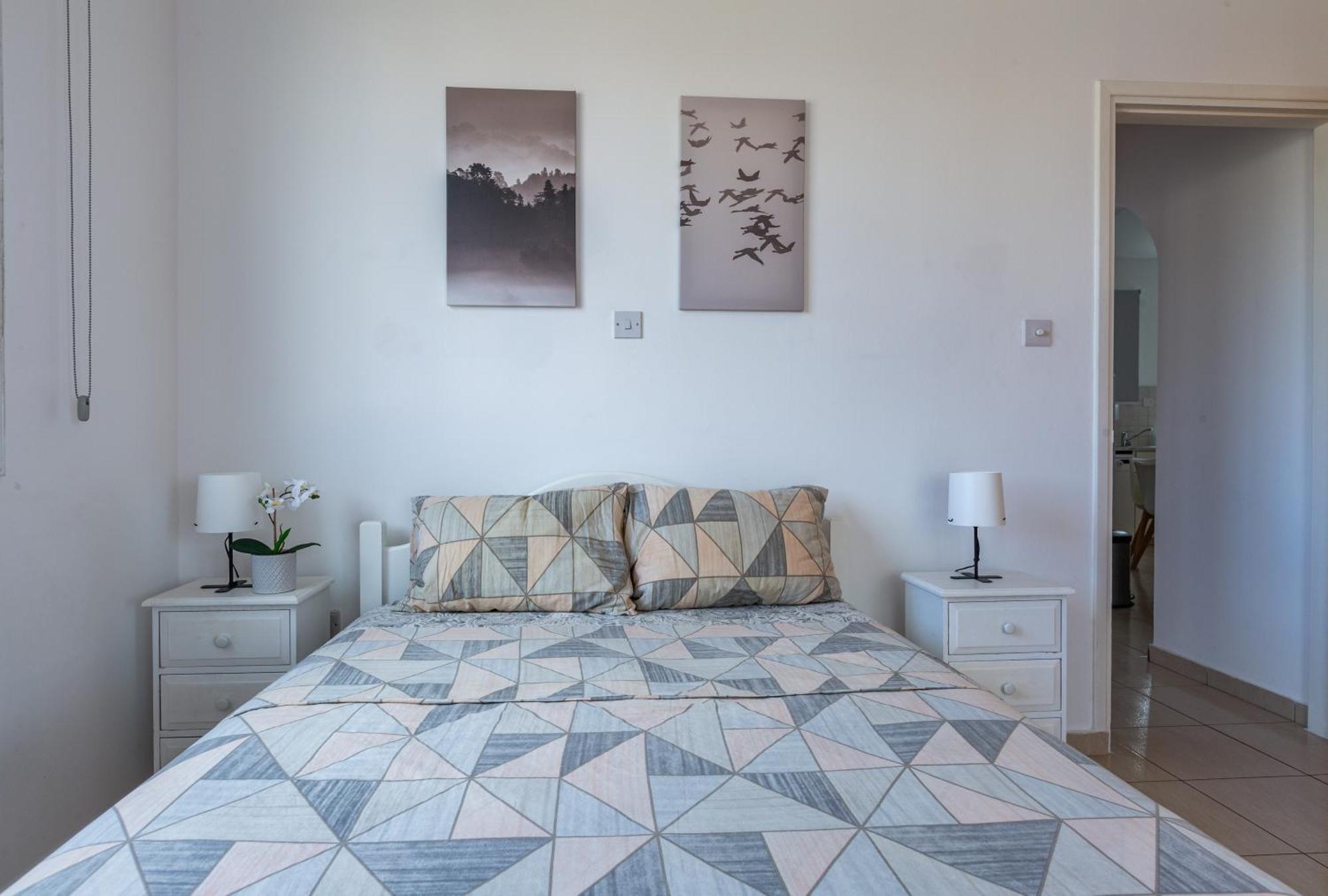 Beautiful 2 Bed Apartment In Paphos Cyprus Экстерьер фото