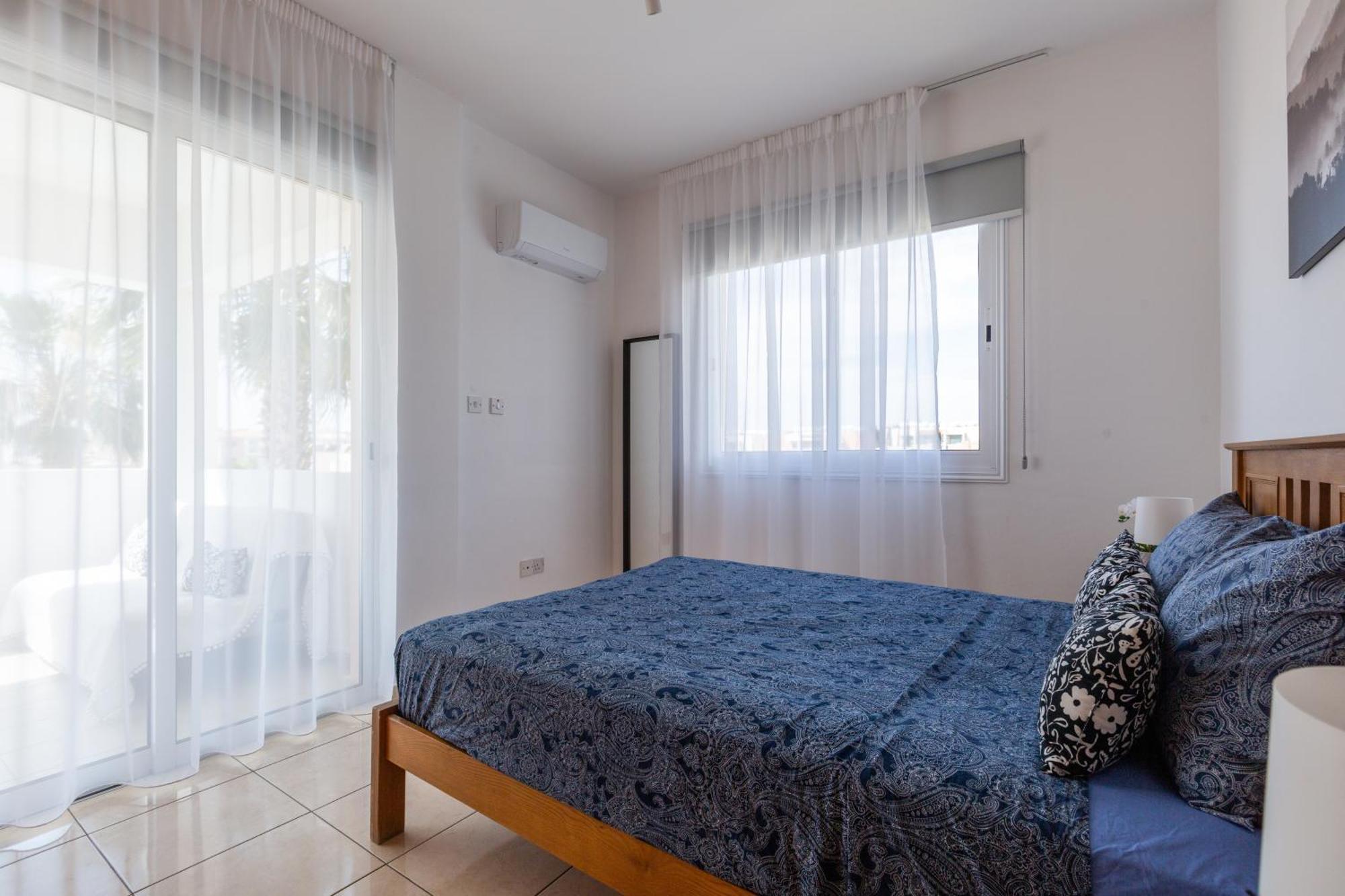 Beautiful 2 Bed Apartment In Paphos Cyprus Экстерьер фото