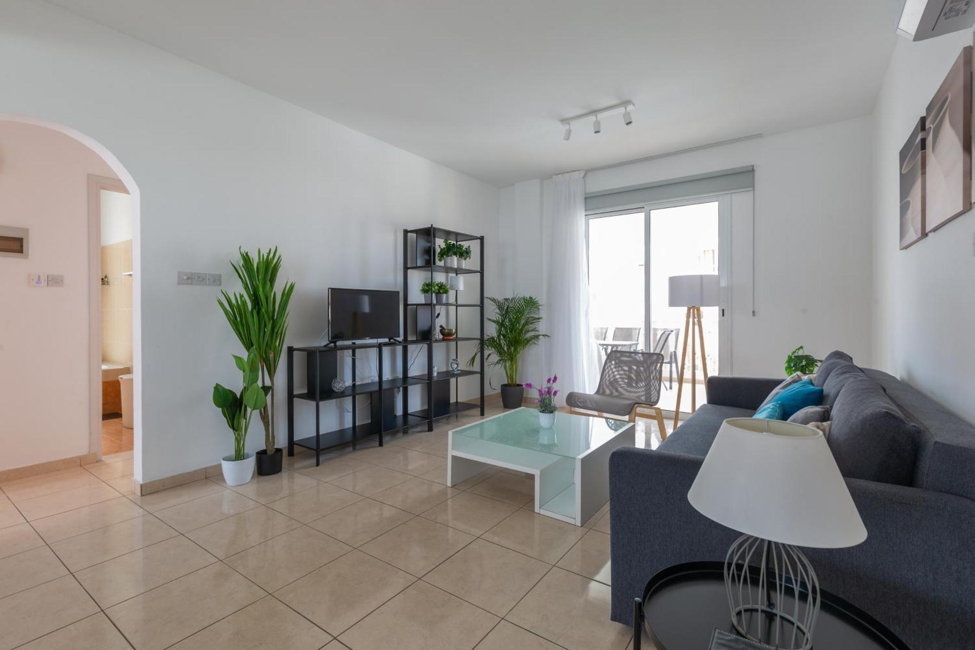 Beautiful 2 Bed Apartment In Paphos Cyprus Экстерьер фото
